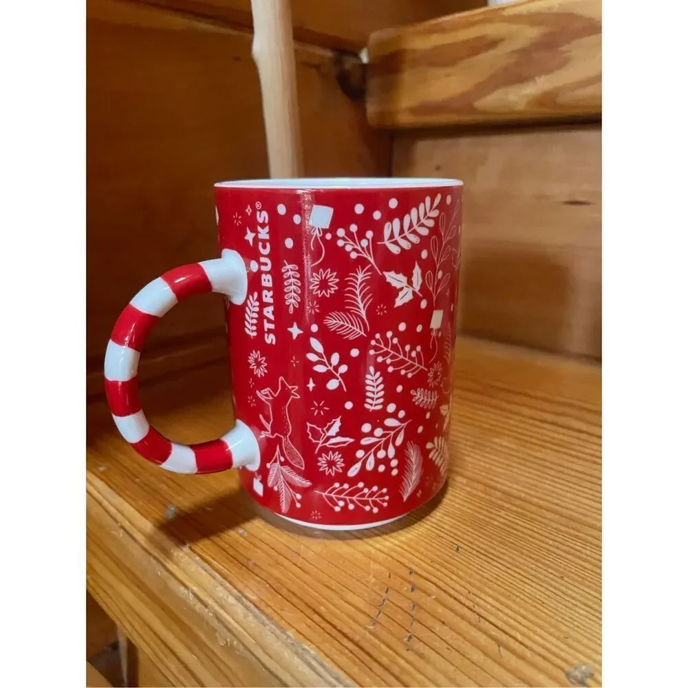 Starbucks 2018 Christmas Holiday Mug Candy Cane Handle Ceramic 12 oz